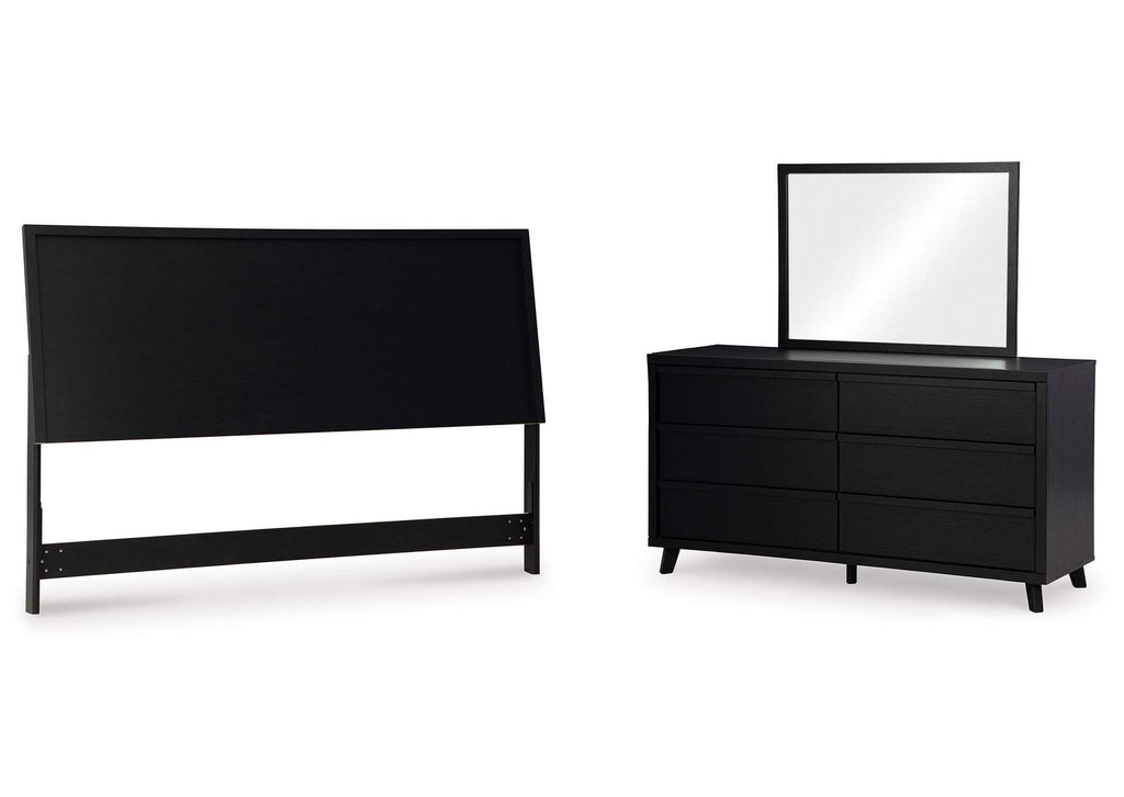 Danziar King Panel Headboard with Mirrored Dresser