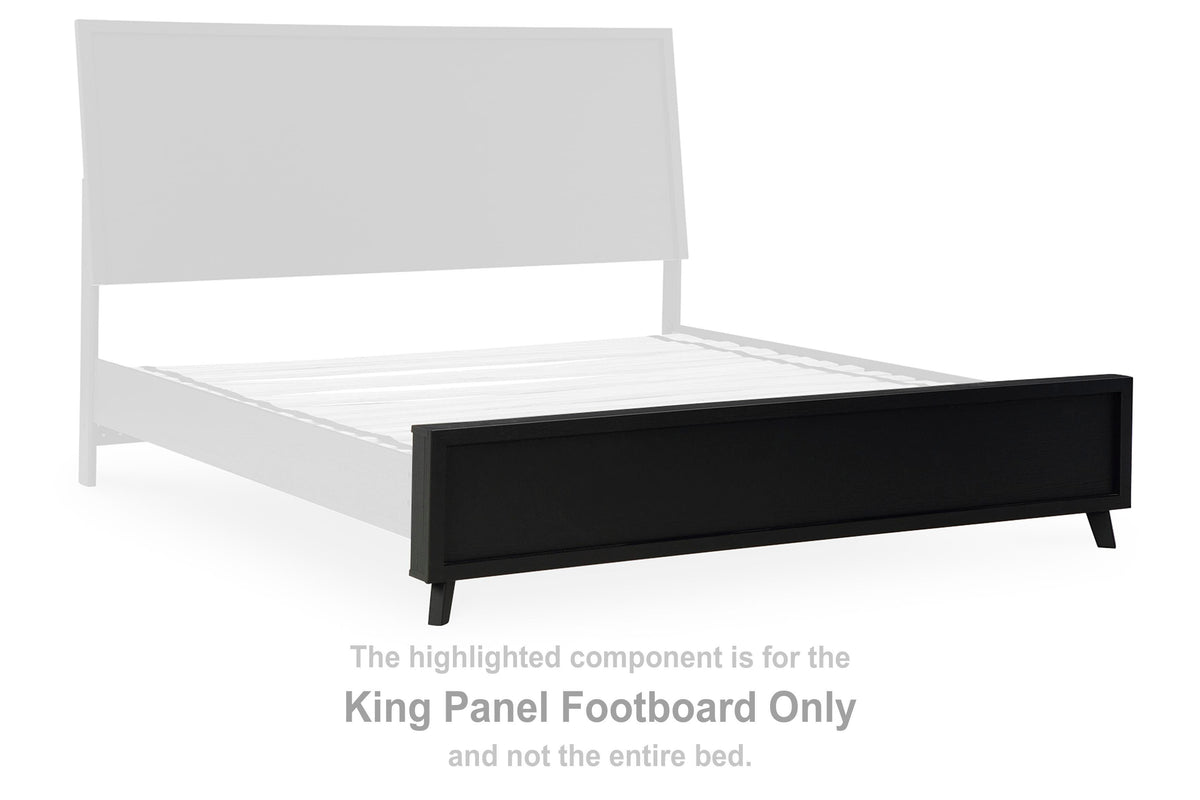 Danziar King Panel Bed - additional image 5