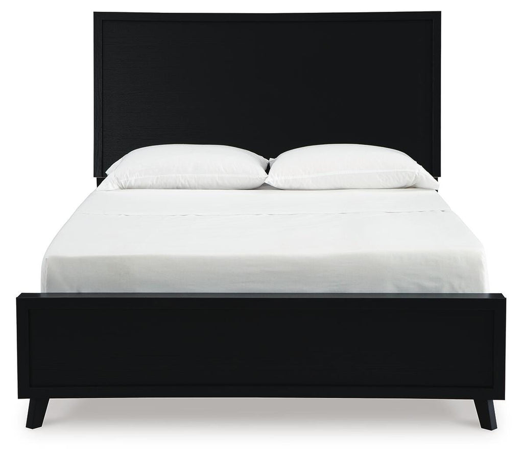 Danziar Queen Panel Bed in Black, front view
