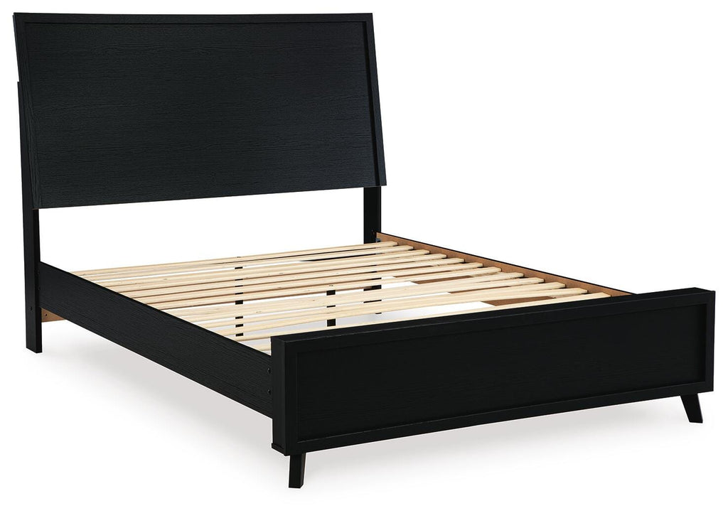 Danziar Full Panel Bed in Black, angle view