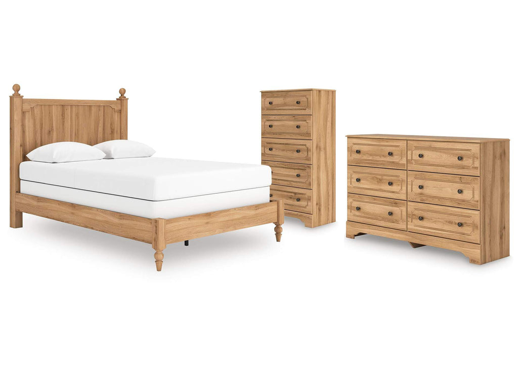 Galletyn Queen Panel Bed with Dresser and Chest