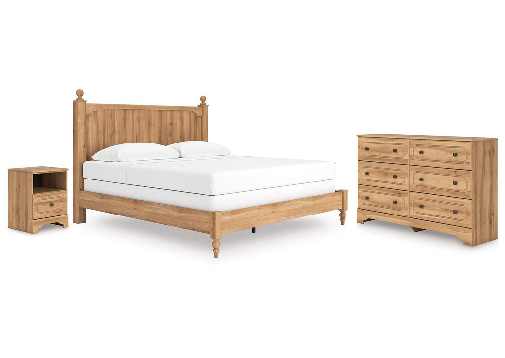 Galletyn King Panel Bed with Dresser and Nightstand