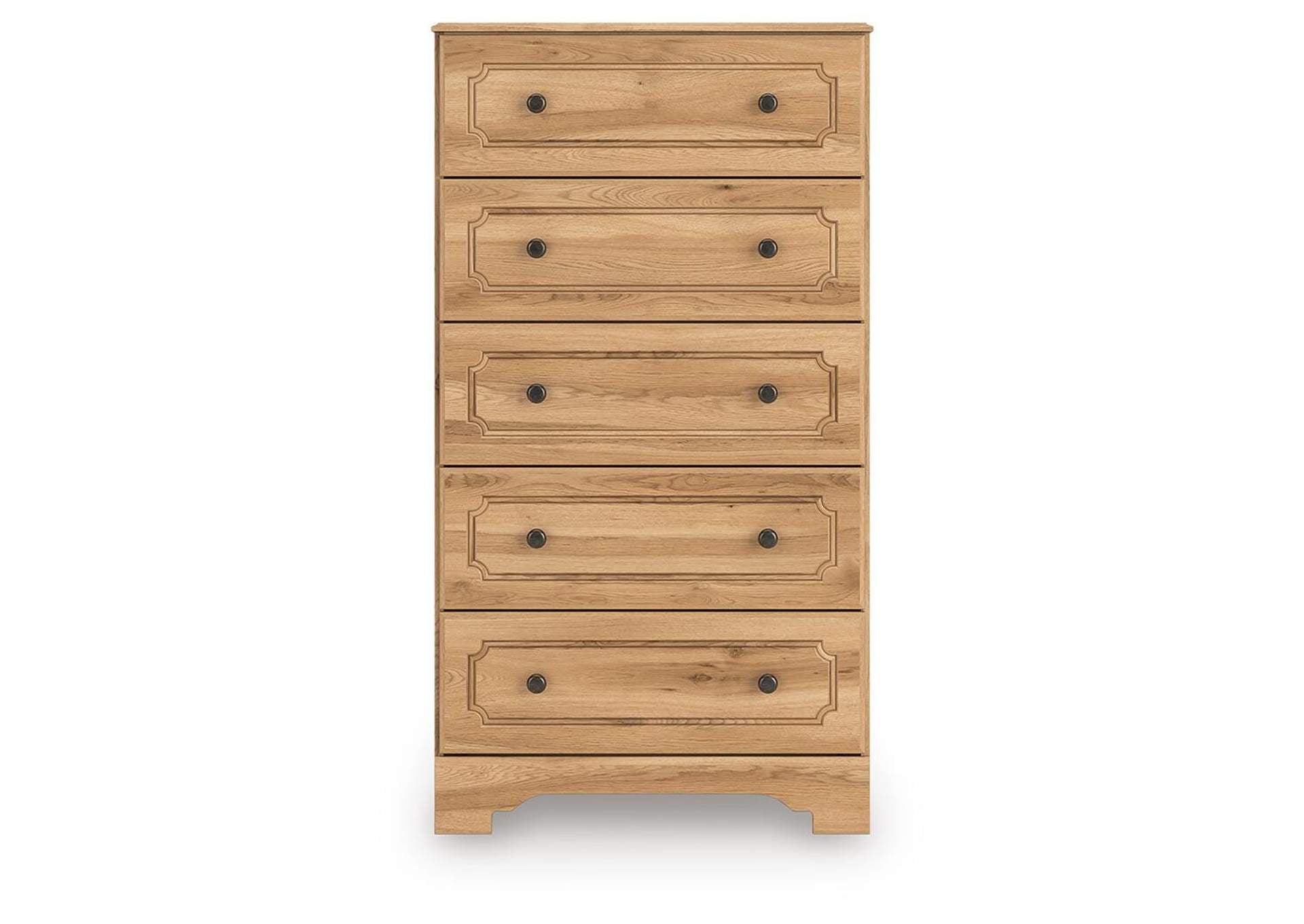 Galletyn Full Panel Bed with Dresser and Chest front view