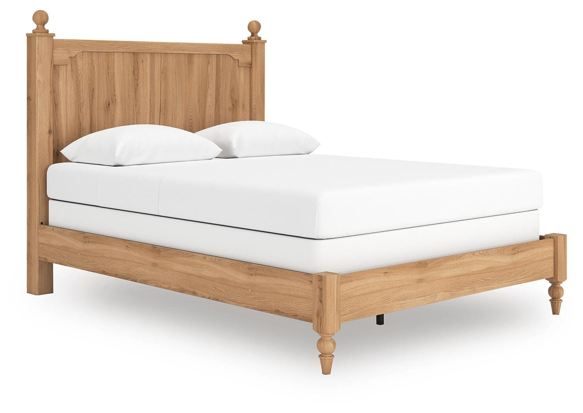 Aleaport Queen Panel Bed in Warm Brown, angle view
