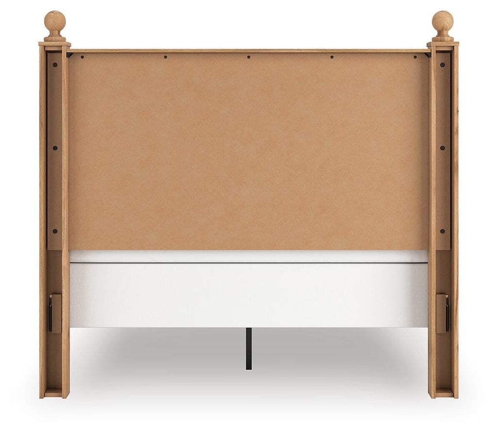 Aleaport Queen Panel Bed in Warm Brown, back view