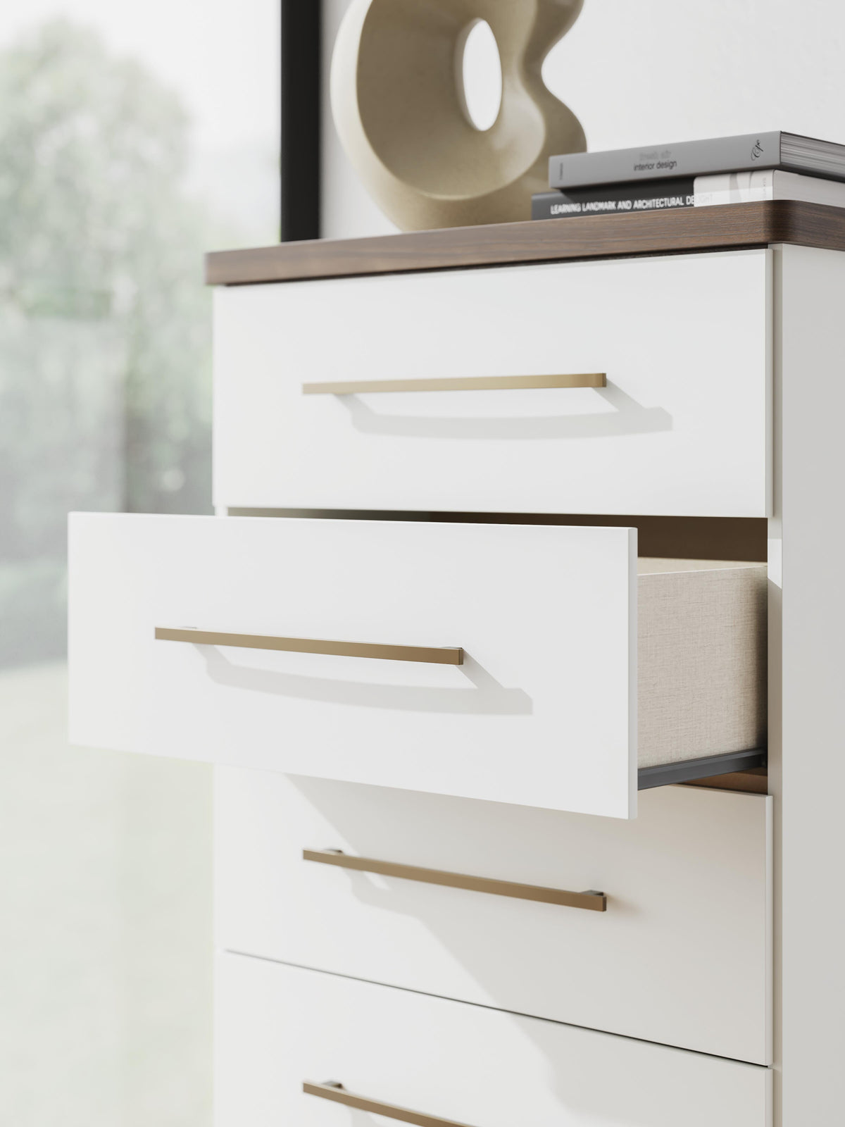Kendanport Chest of Drawers in Brown/White, detail view