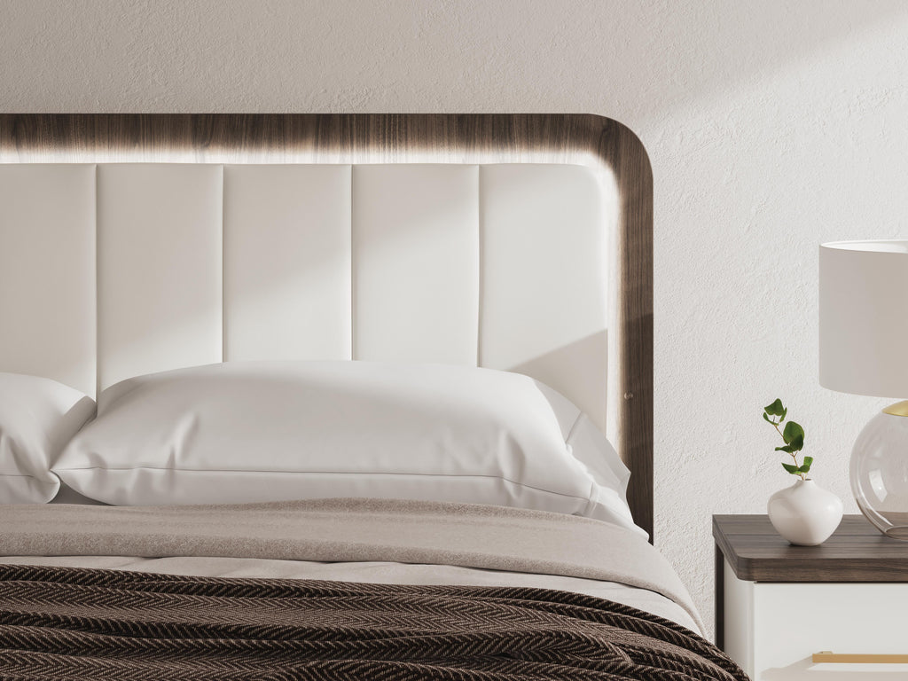 Kendanport King Upholstered Bed in White/Brown, detail view