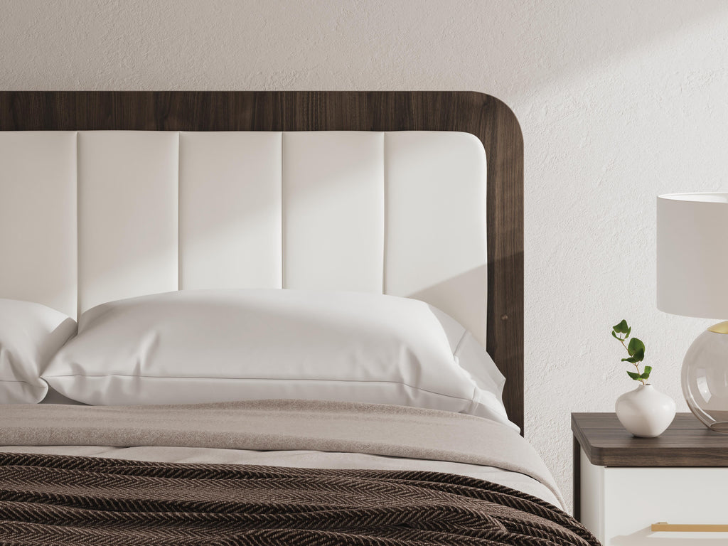 Kendanport King Upholstered Bed in White/Brown, detail view