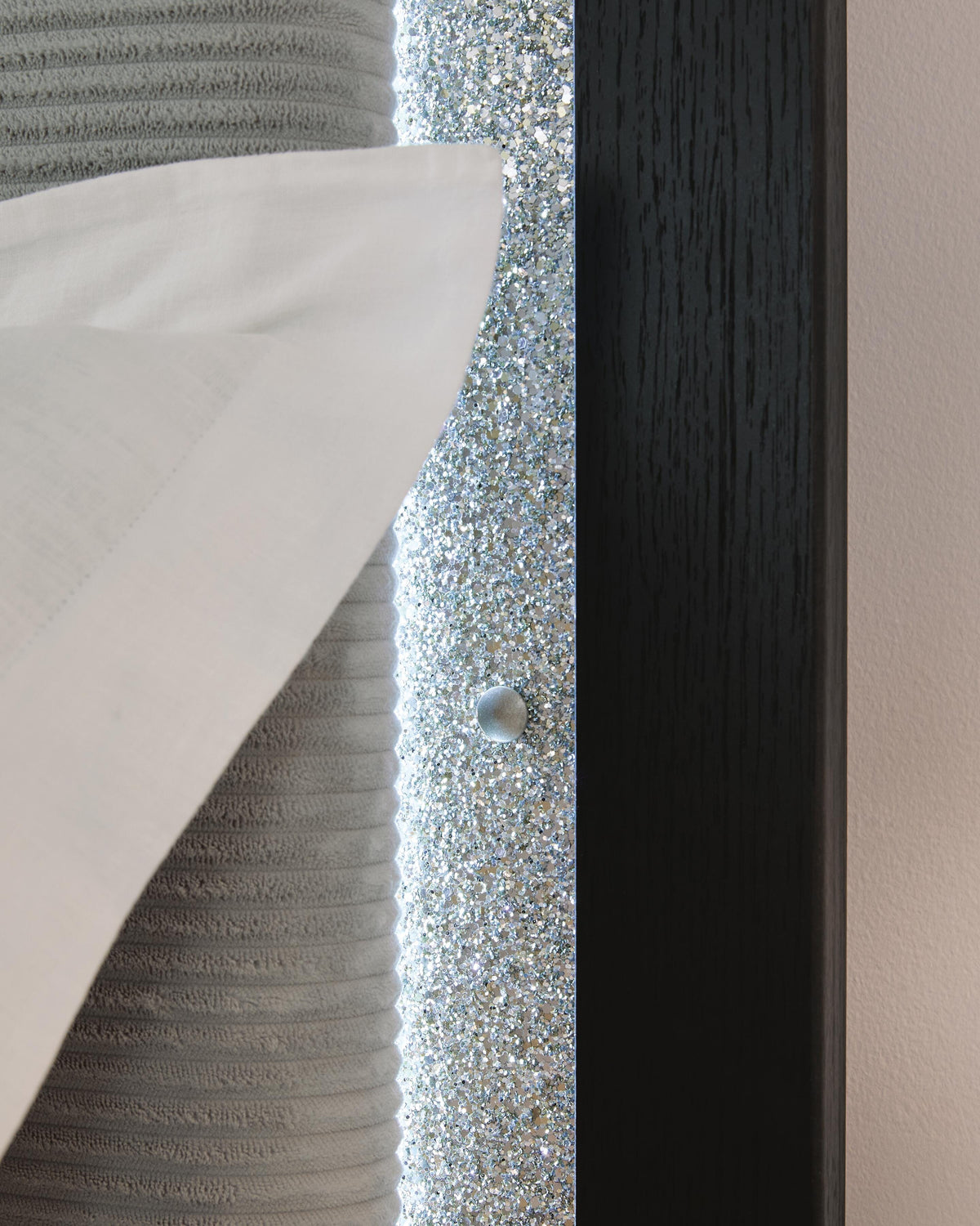 Maeling King Upholstered Panel Bed in Black, alternate view 6