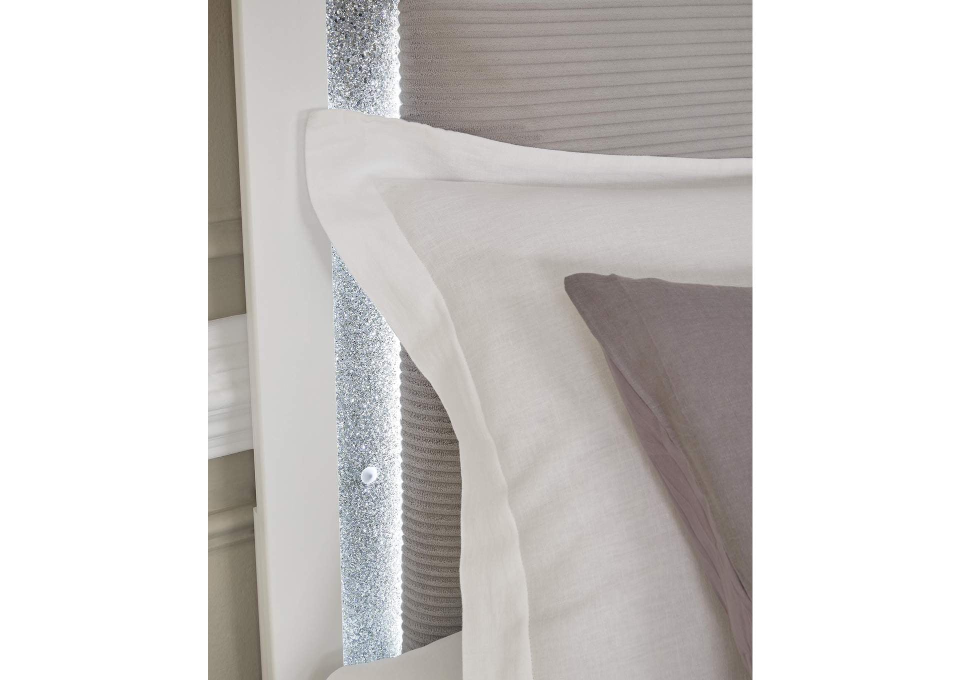 Maeling King Upholstered Panel Bed