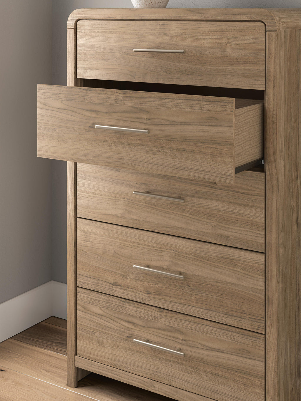 Gramburg Chest of Drawers in Warm Natural Brown, detail view