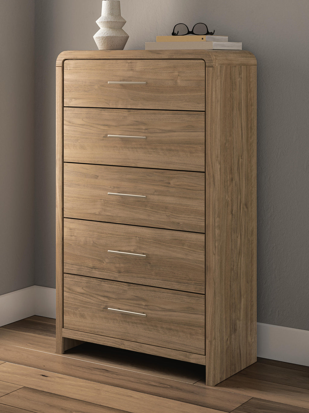 Gramburg Chest of Drawers in Warm Natural Brown, alternate view 3