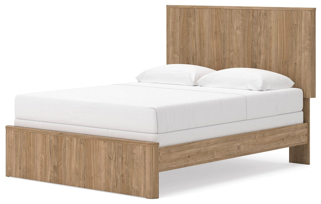Gramburg Queen Panel Bed in Warm Natural Brown, angle view