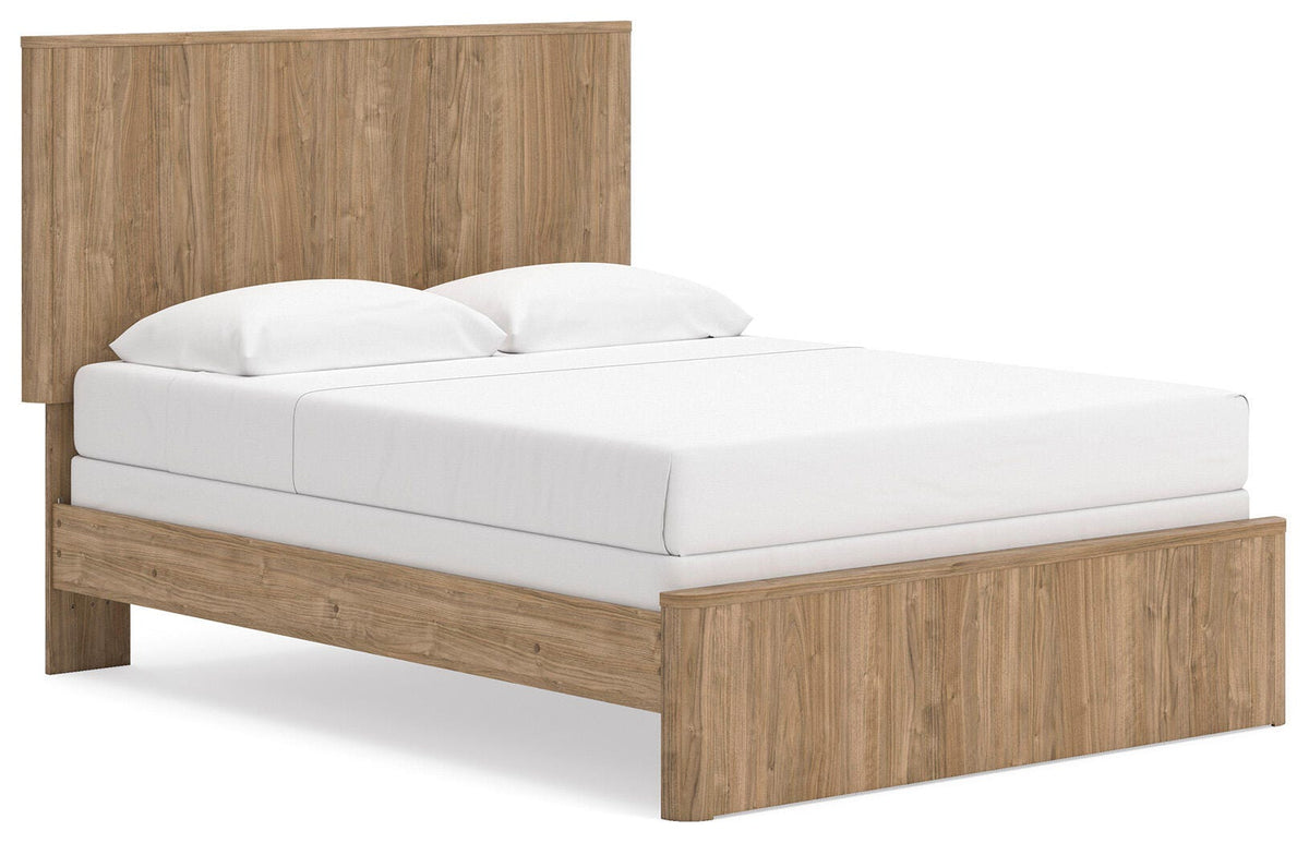 Gramburg Queen Panel Bed in Warm Natural Brown, angle view