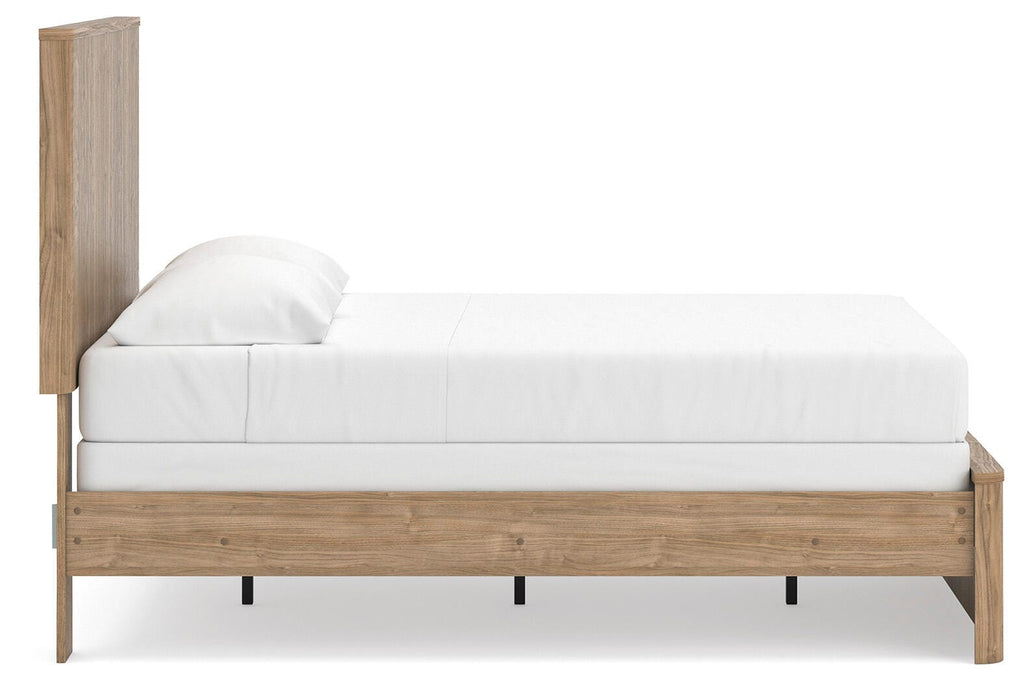 Gramburg Full Panel Bed in Warm Natural Brown, side view