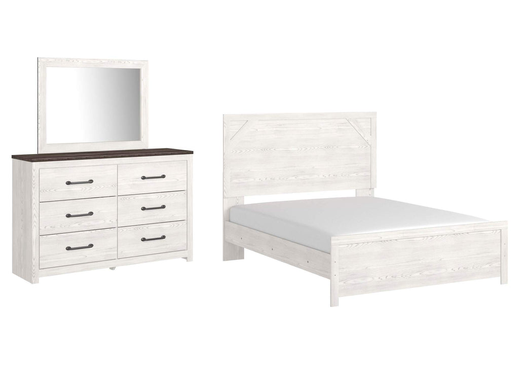 Gerridan Queen Panel Bed with Mirrored Dresser
