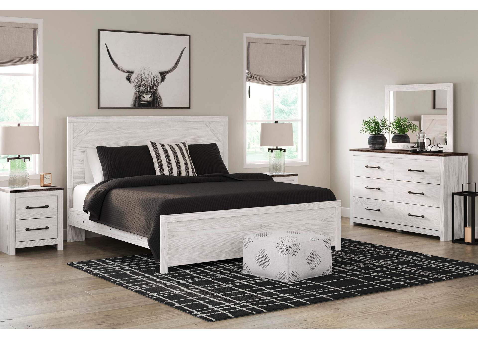 Gerridan King Panel Bed with Mirrored Dresser and 2 Nightstands