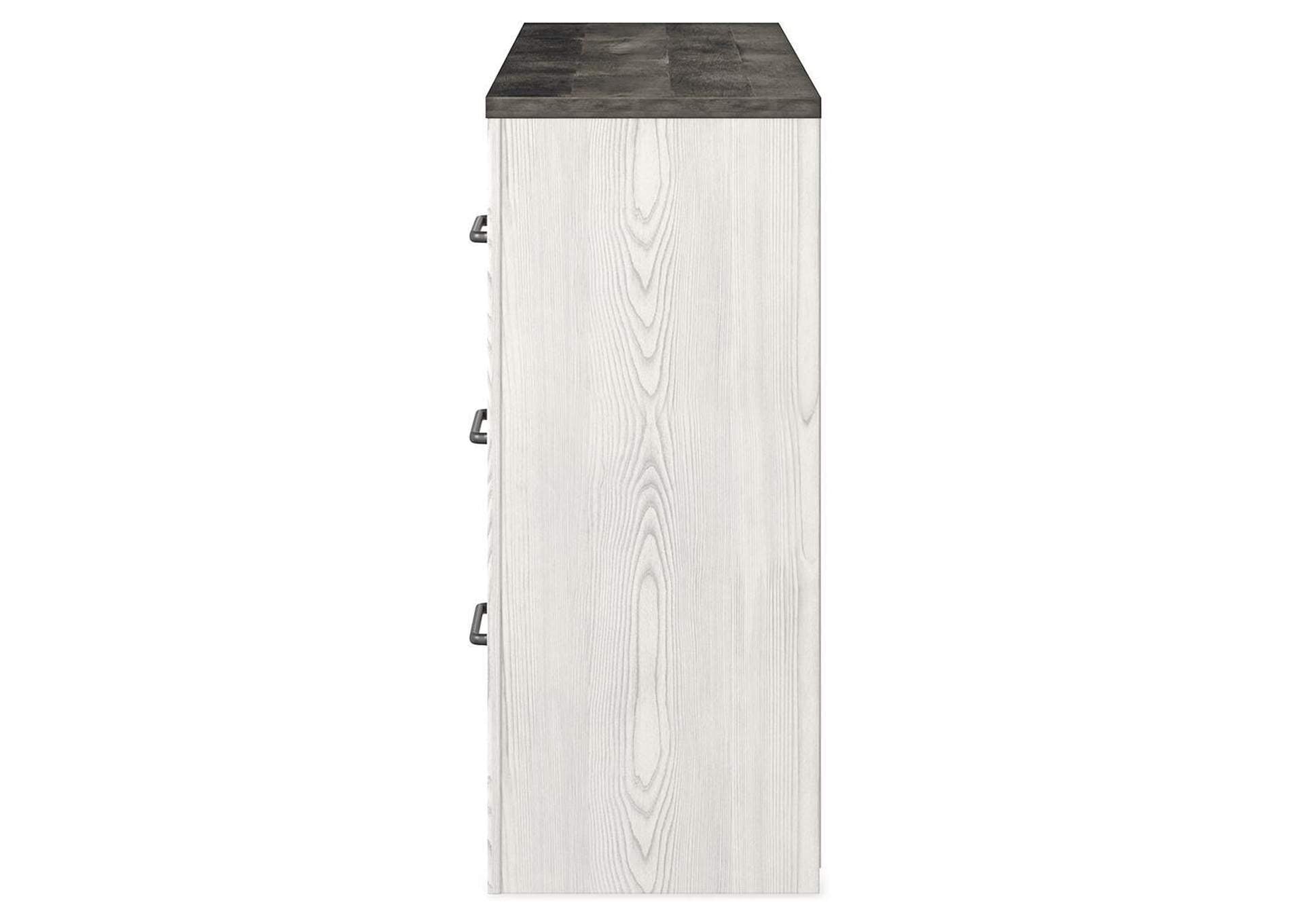 Gerridan King Panel Bed with Dresser and 2 Nightstands side view