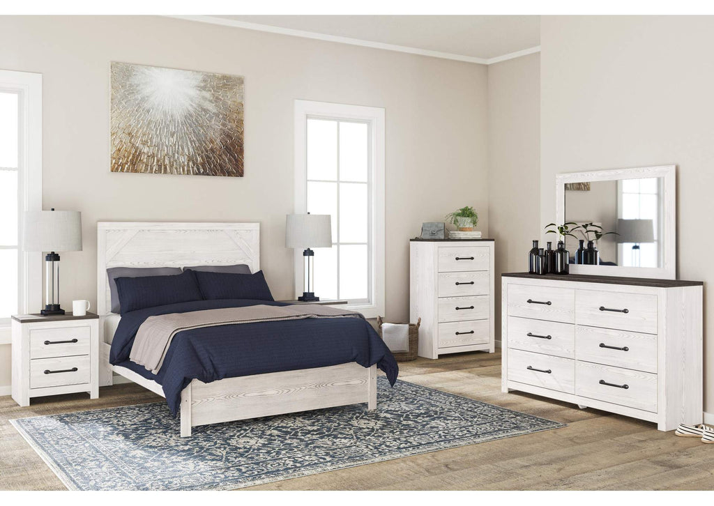 Gerridan Full Panel Bed with Mirrored Dresser, Chest and Nightstand