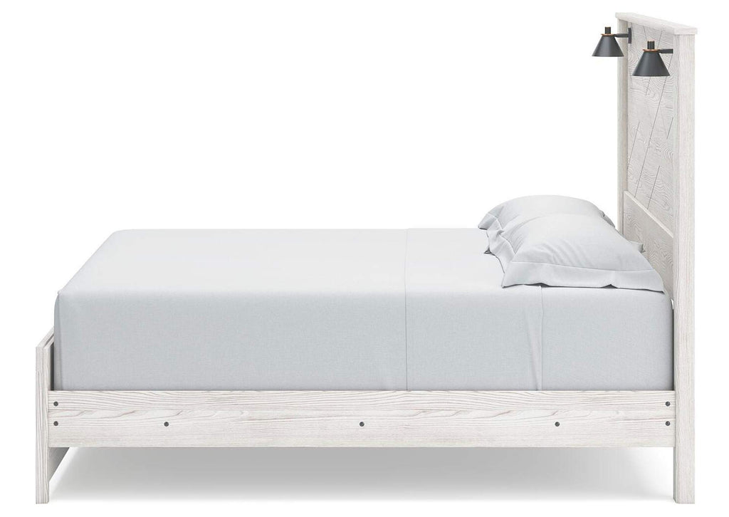 Gerridan King Panel Bed with Mirrored Dresser, Chest and Nightstand side view