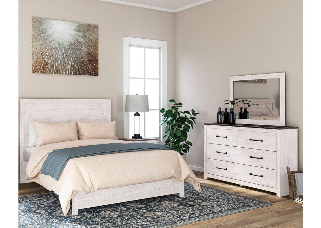 Gerridan Queen Panel Bed with Mirrored Dresser