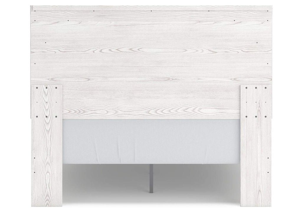 Gerridan Queen Panel Bed with Mirrored Dresser and Nightstand