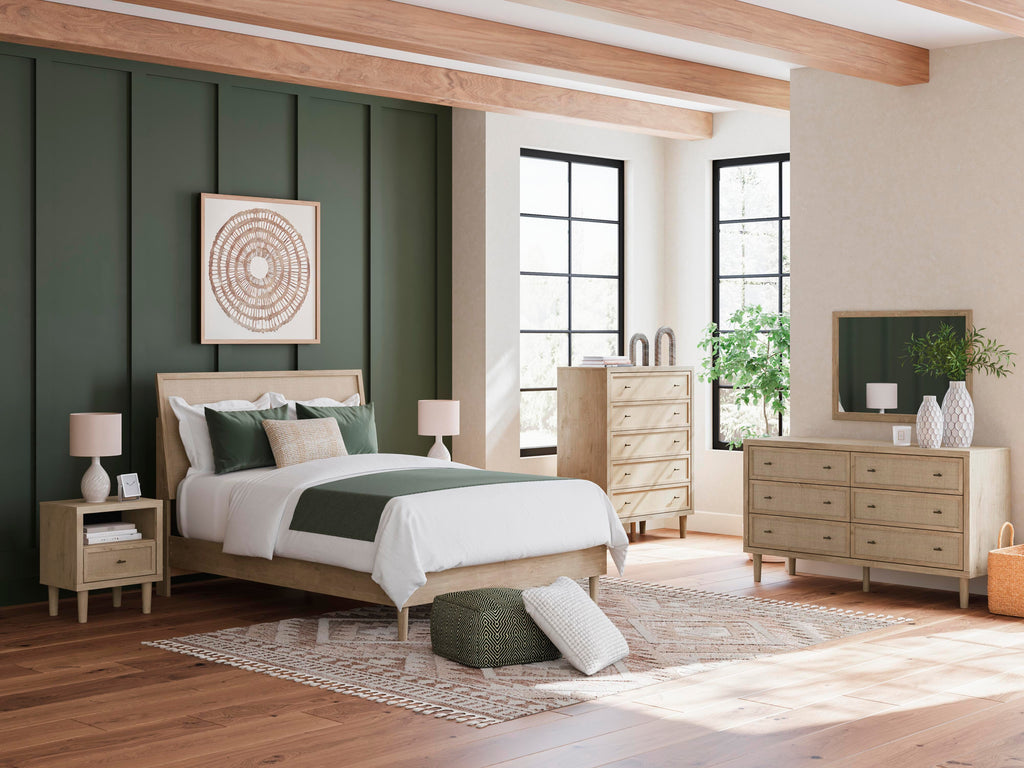 Cielden Queen Panel Bed in Two-tone, alternate view 12