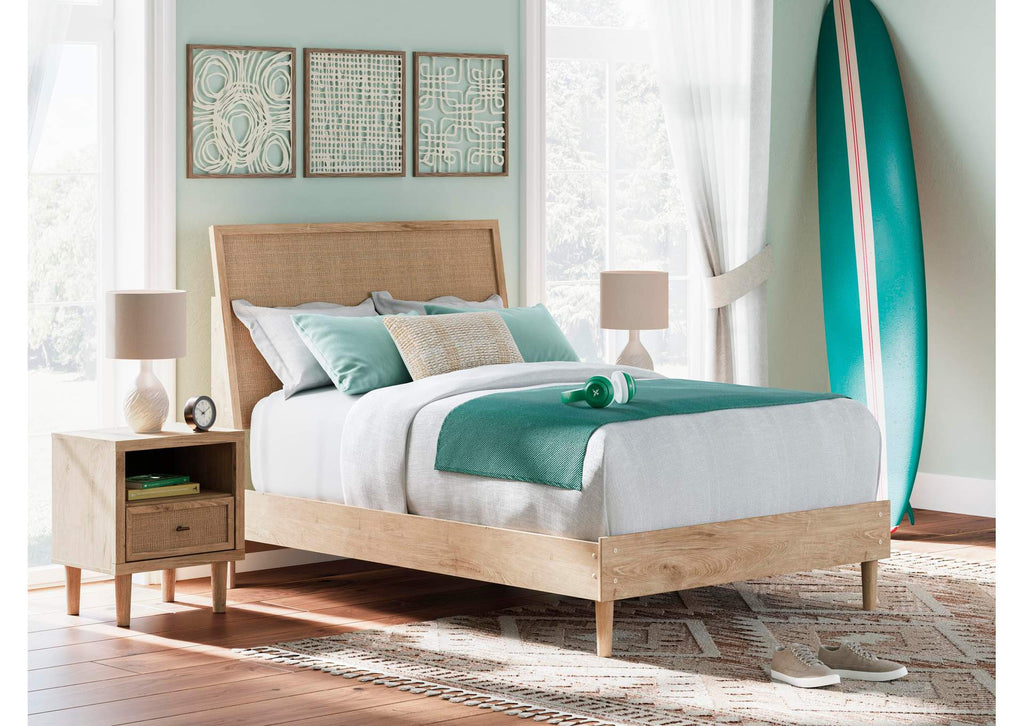 Cielden Full Panel Bed with Mirrored Dresser