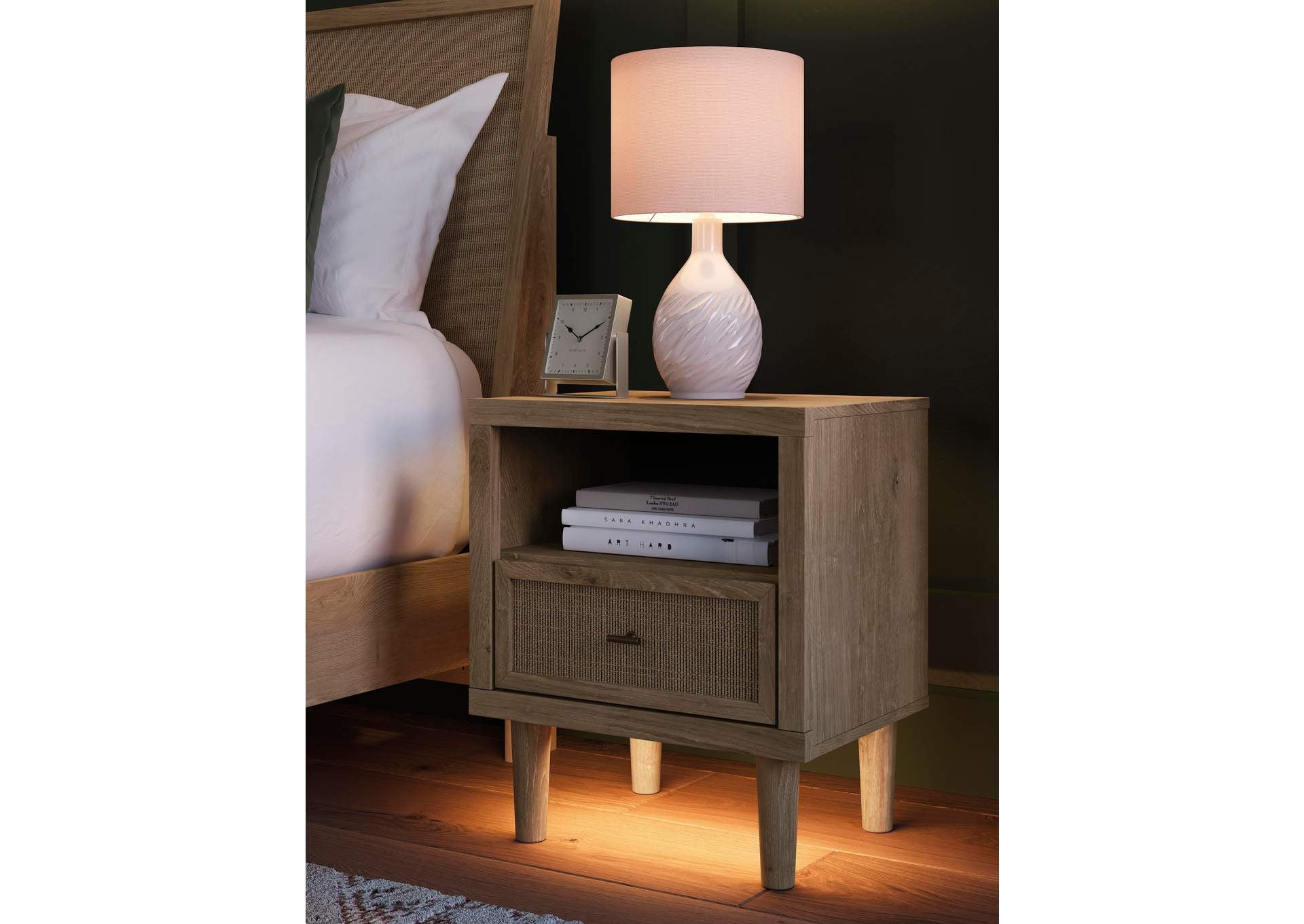 Cielden Queen Panel Bed with Mirrored Dresser, Chest and Nightstand detail