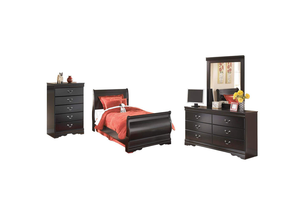 Huey Vineyard Twin Sleigh Bed with Mirrored Dresser and Chest