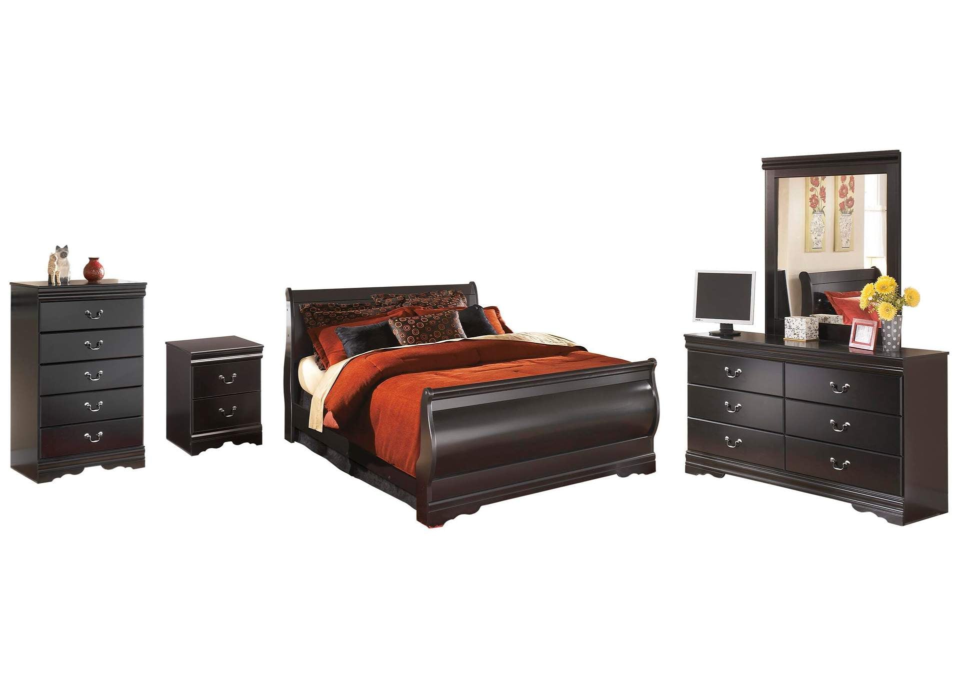 Huey Vineyard Queen Sleigh Bed with Mirrored Dresser, Chest and Nightstand