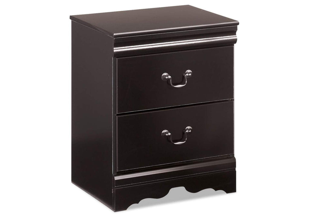 Huey Vineyard Full Sleigh Bed with Mirrored Dresser and 2 Nightstands