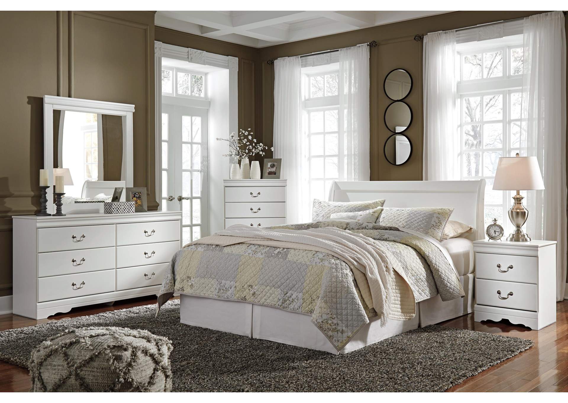 Anarasia Queen Sleigh Headboard Bed with Mirrored Dresser, Chest and Nightstand
