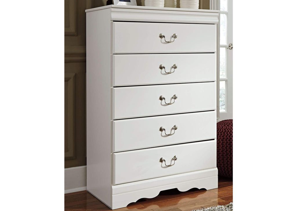 Anarasia Chest of Drawers room view