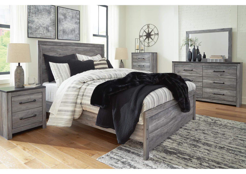 Bronyan Queen Panel Bed with Mirrored Dresser and 2 Nightstands