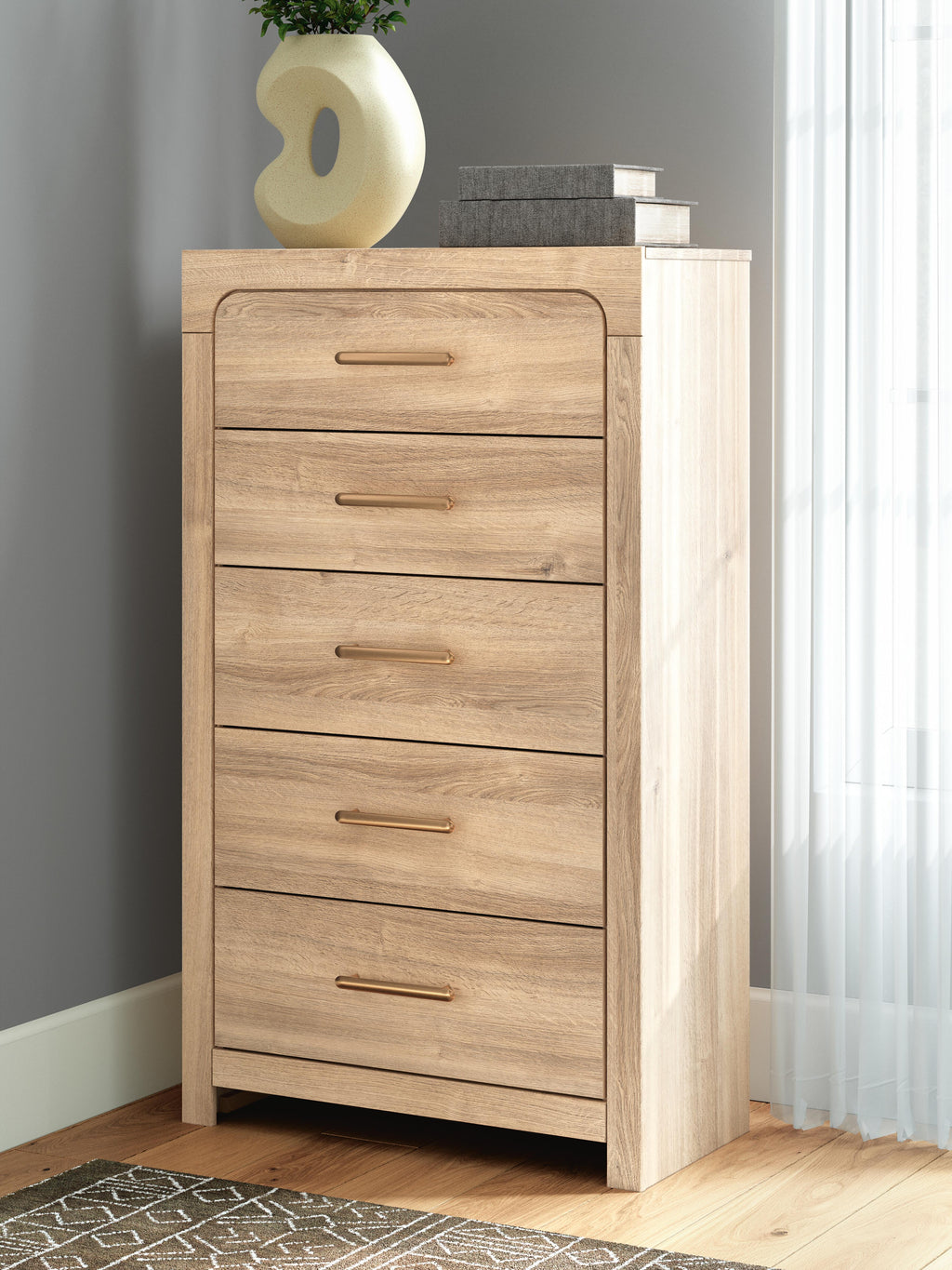 Kinlanni Chest of Drawers in Tan, alternate view 3