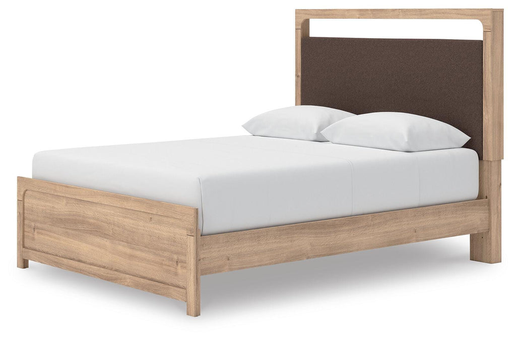 Kinlanni Queen Upholstered Platform Bed in Tan, angle view