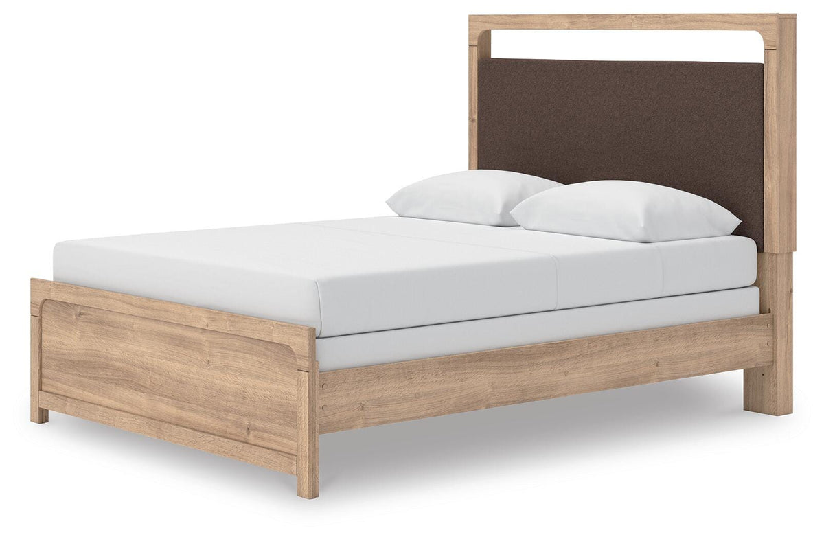 Kinlanni Queen Upholstered Panel Bed in Tan, angle view