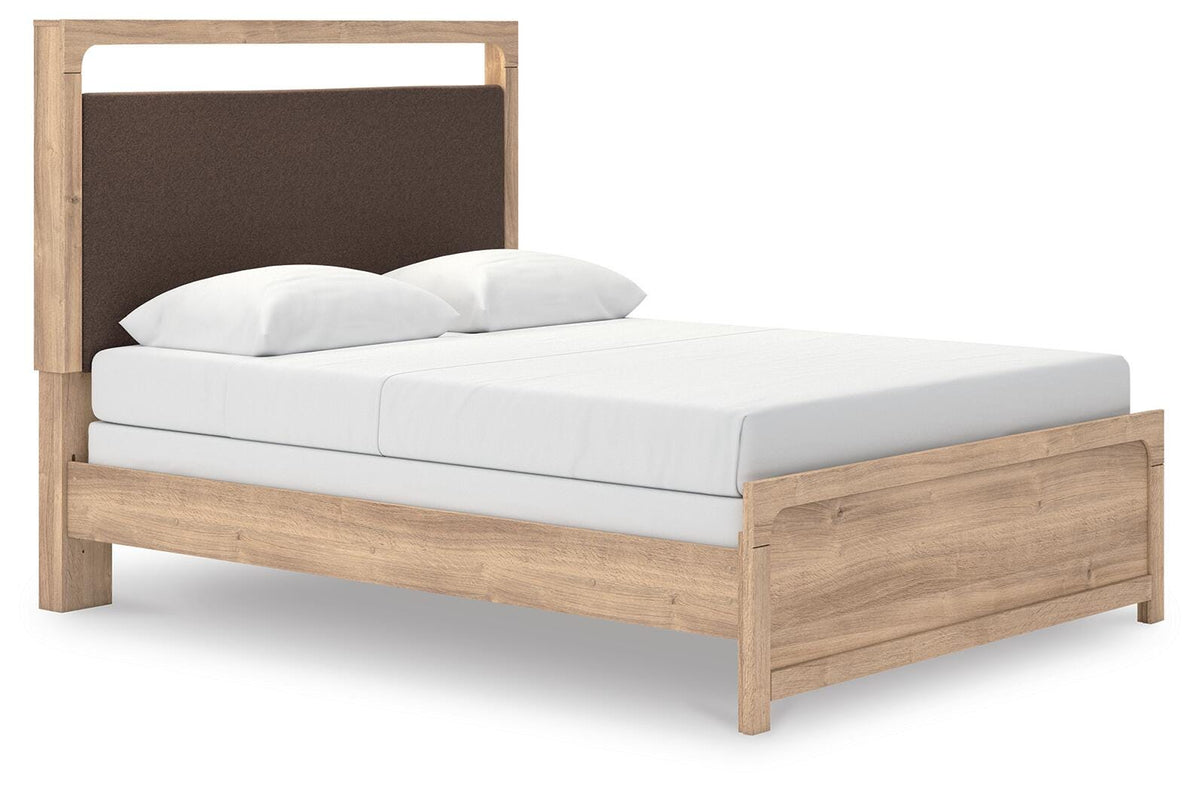 Kinlanni Queen Upholstered Panel Bed in Tan, angle view