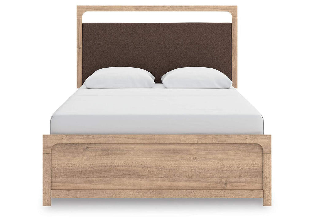 Hollymount Queen Upholstered Panel Bed, Dresser and Chest