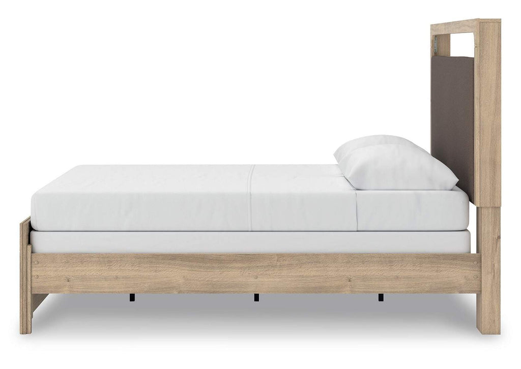 Hollymount Queen Upholstered Panel Bed, Dresser and Chest side view
