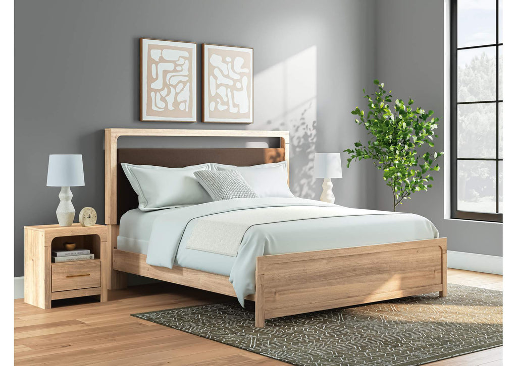 Hollymount King Upholstered Panel Bed, Dresser and Chest