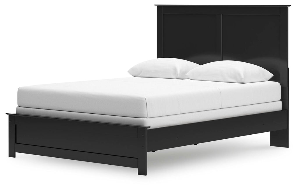 Maribel Queen Panel Bed in Black, angle view