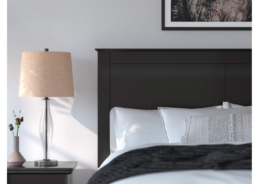 Maribel Queen Panel Bed, Dresser and Nightstand detail