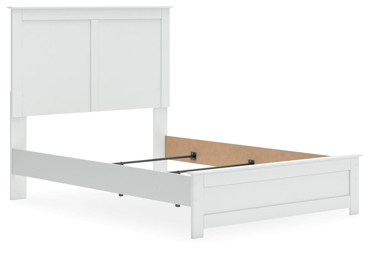 Bostwick Shoals Full Panel Bed in White, angle view
