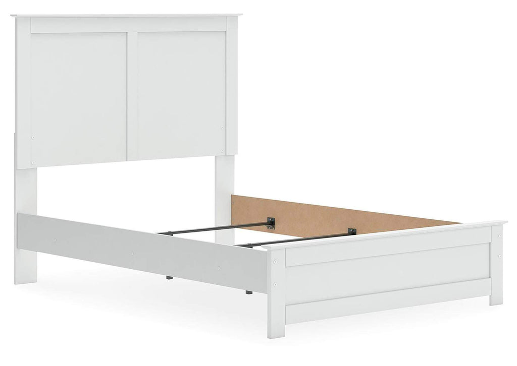 Bostwick Shoals Full Panel Bed and Dresser angled view