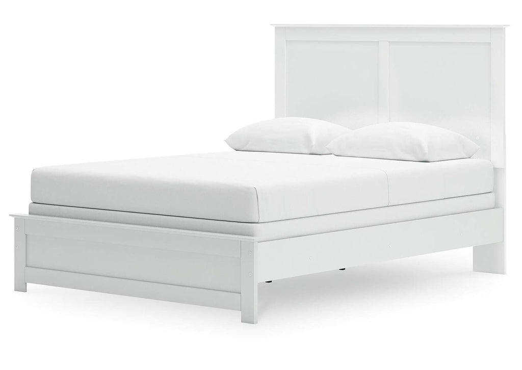 Bostwick Shoals Queen Panel Bed with Mirrored Dresser angled view