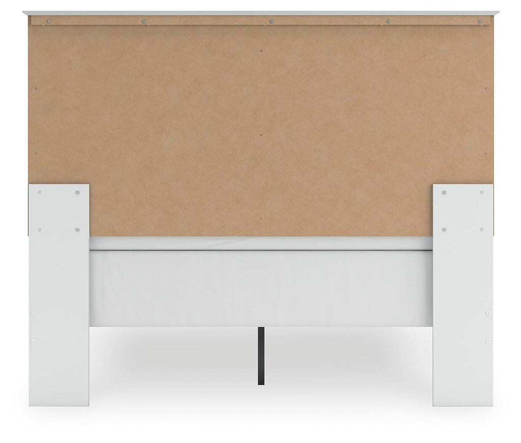 Bostwick Shoals Queen Panel Bed in White, back view