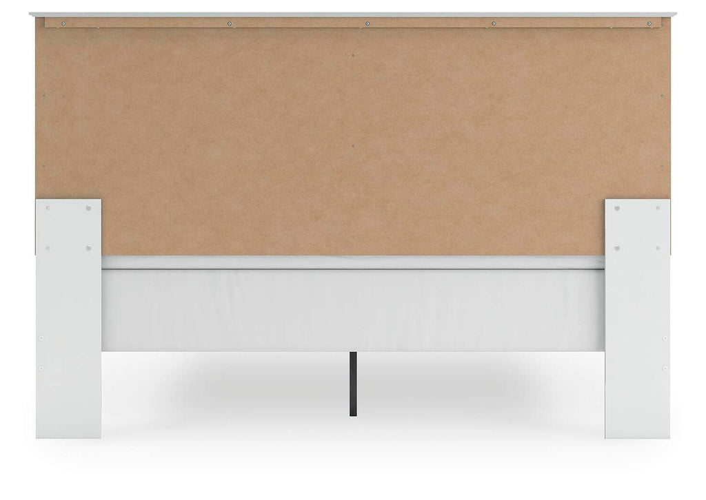 Bostwick Shoals King Panel Bed with Mirrored Dresser