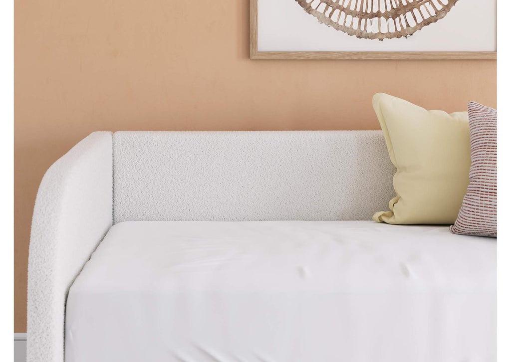Arloster Twin Upholstered Day Bed detail